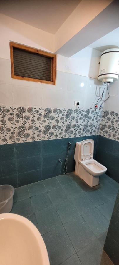 Hotel Snow Country Villa Manāli Екстериор снимка