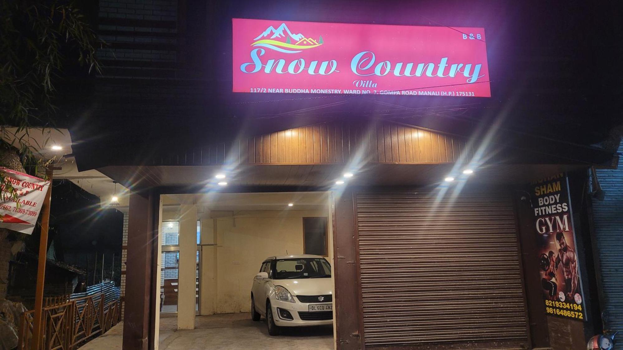 Hotel Snow Country Villa Manāli Екстериор снимка
